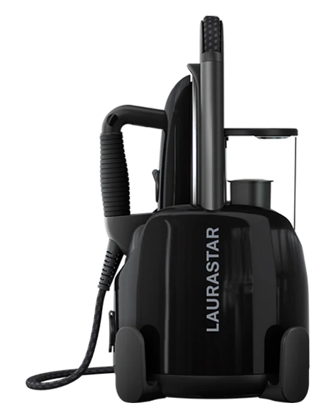 Steam Iron in Ultimate Black R866