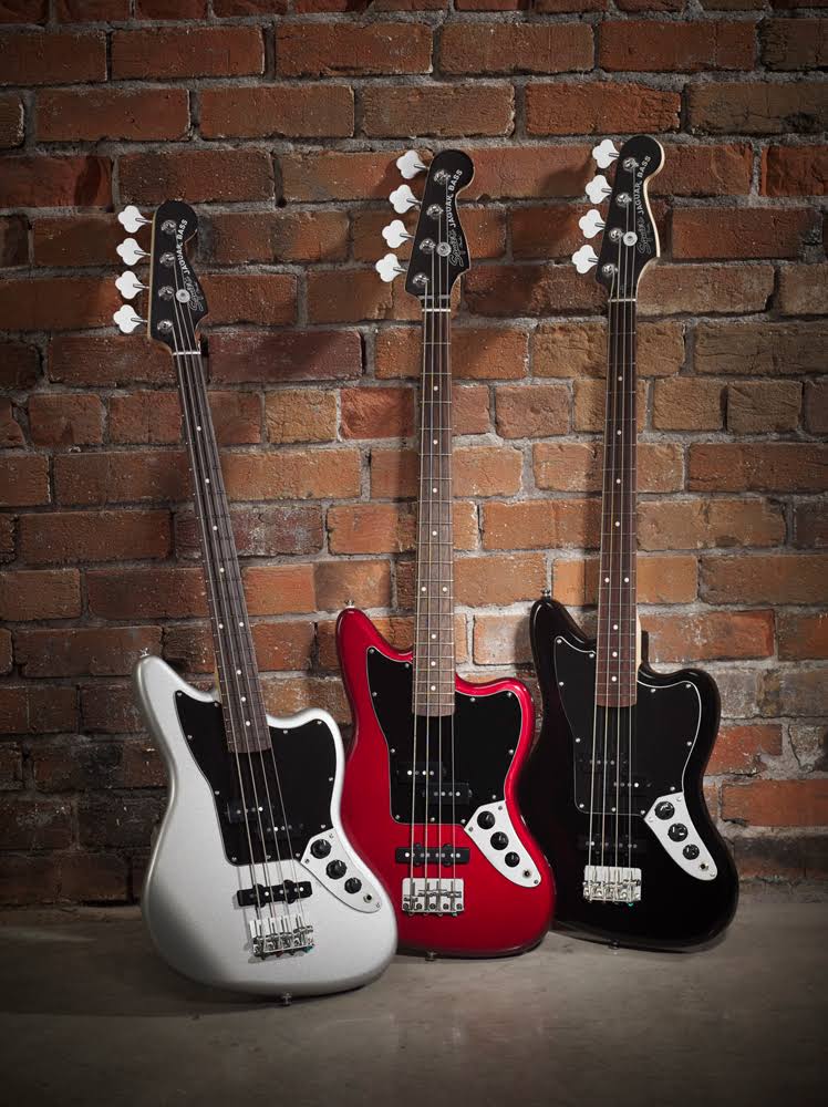 Black Electric Bass Guitar V677424