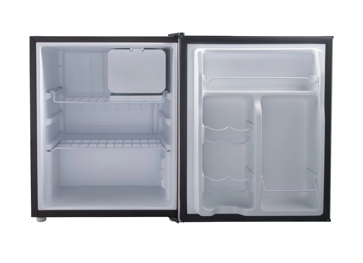 Black 2.7 Cu ft Single Door Mini Fridge C914