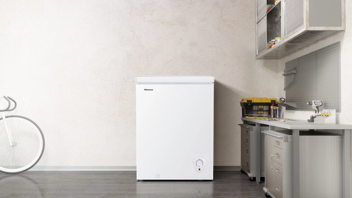 White 5 Cu ft Chest Freezer V1095