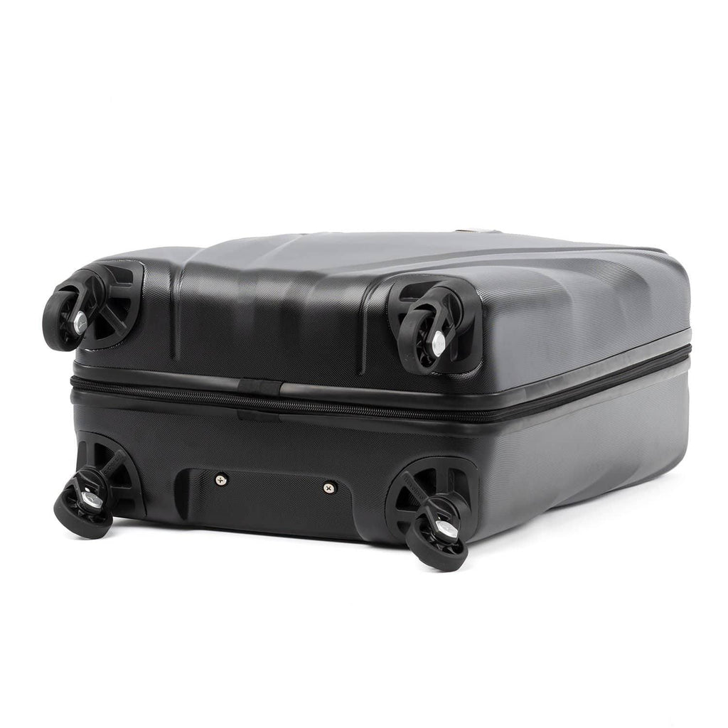 Black Hardside Carry-On Spinner Y7709