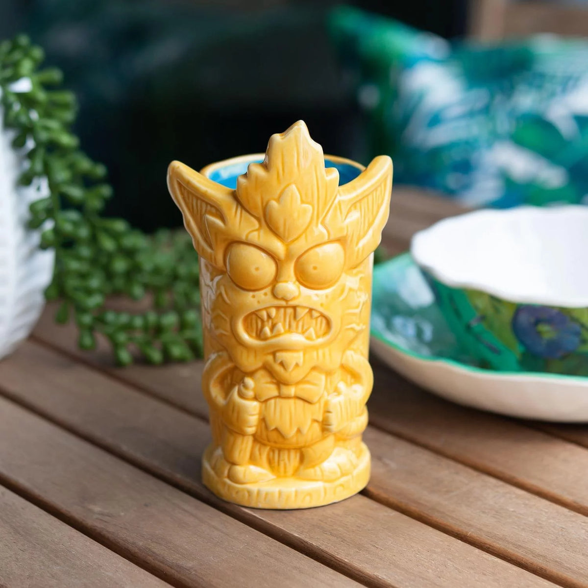 Ceramic Tiki Style Mug 13 Ounces I540