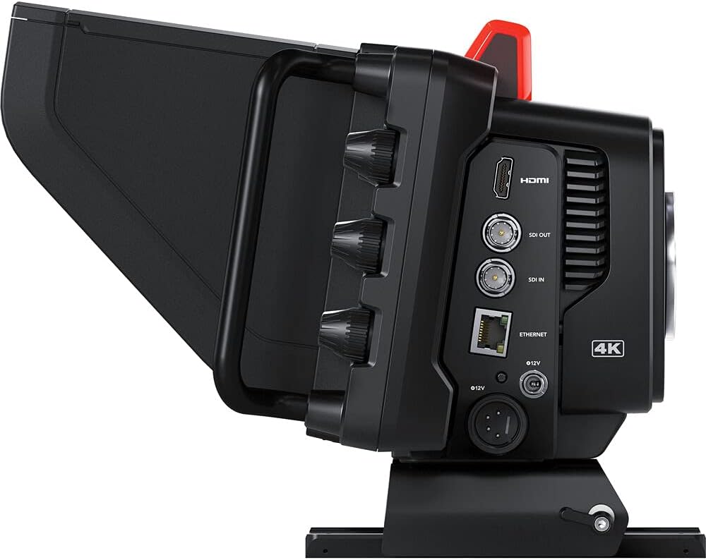 4K Studio Camera Bundle with Headphones and Screen Cleaning Wipes Q8209