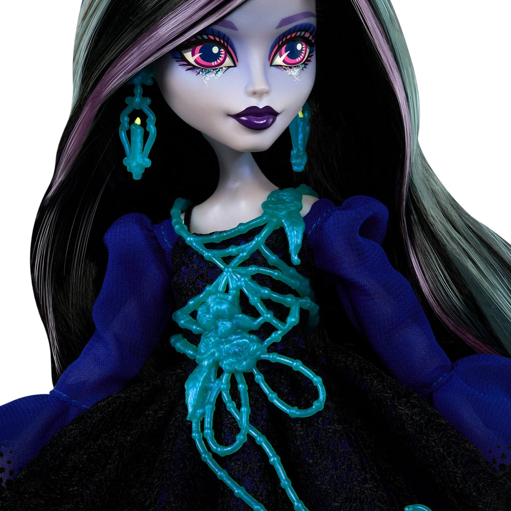 Doll G435756