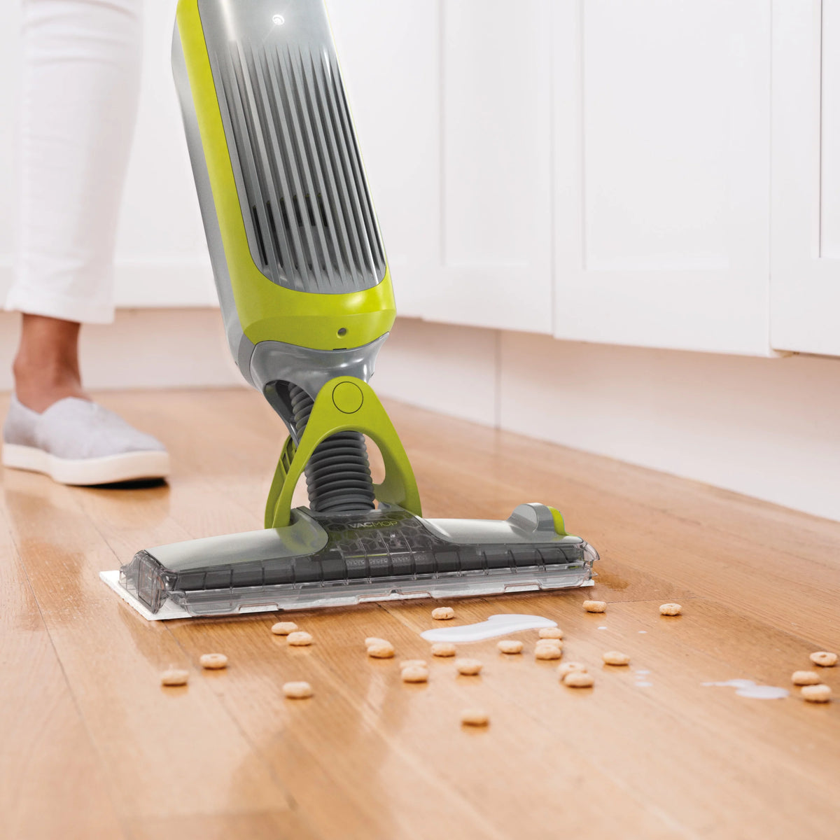 Cordless Hard Floor Vacuum Mop Z525429