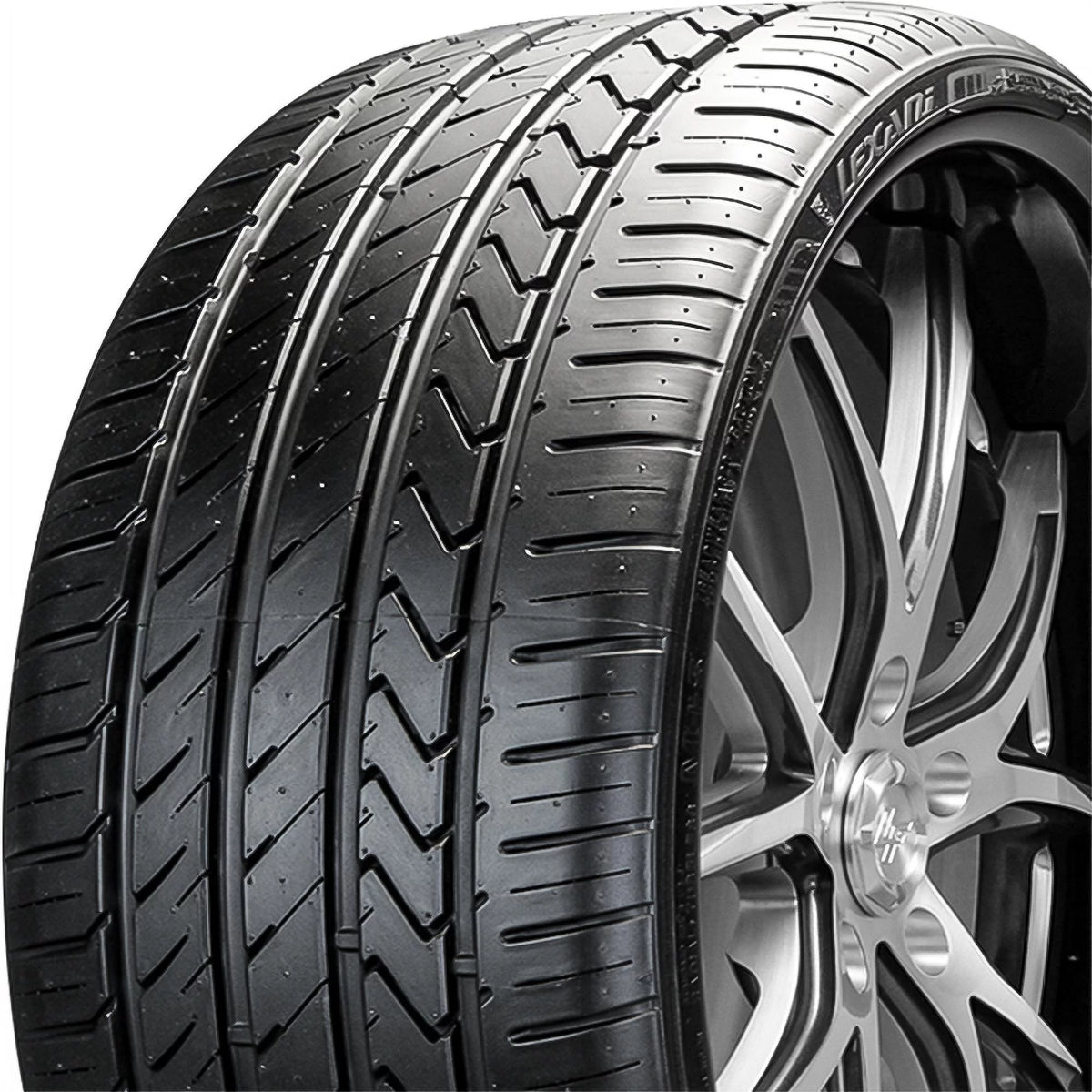 All-Season 285/35-18 101 W Tire T936818