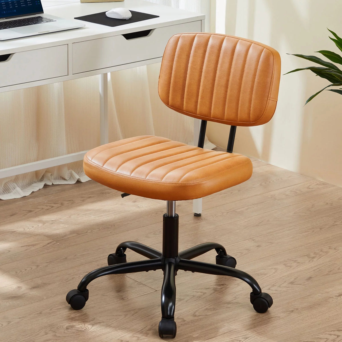 Brown PU Leather Low Back Task Chair with Wheels P245