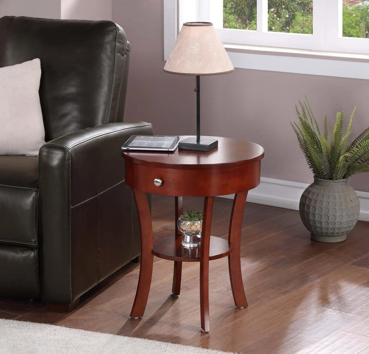 1-Drawer End Table with Shelf V658